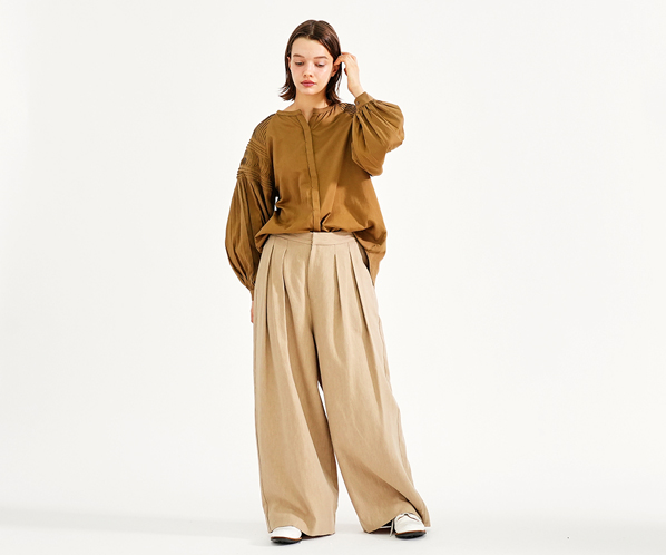 LIMI feu テンセル サスペンダー ハイウエスト ワイドパンツ STAFF STYLING｜THE SHOP YOHJI YAMAMOTO