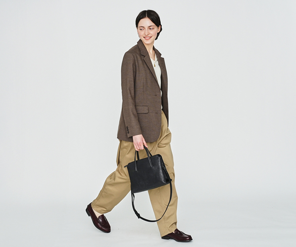 エッセンシャルゴート　ショルダー 詳細画像 クロ 21