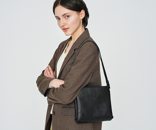 エッセンシャルゴート　ミニショルダー 詳細画像 クロ 20