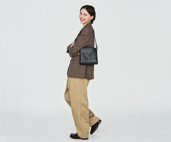 エッセンシャルゴート　ミニショルダー 詳細画像 クロ 24