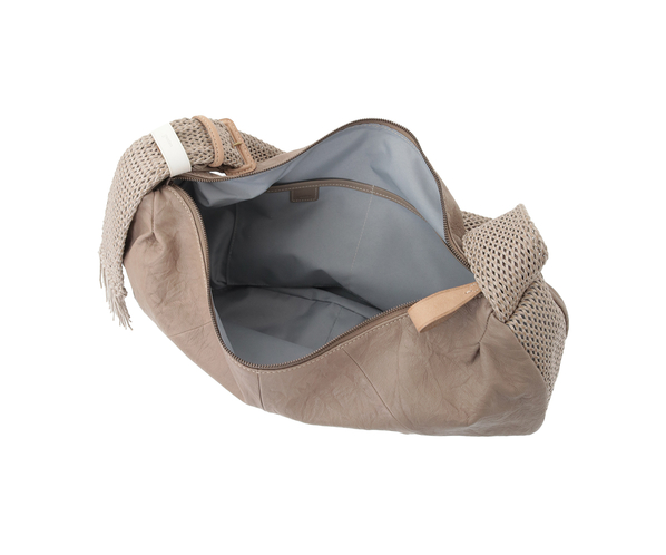 【直営店・WEB限定】アマカ ショルダーバッグ大 詳細画像 グレー 9