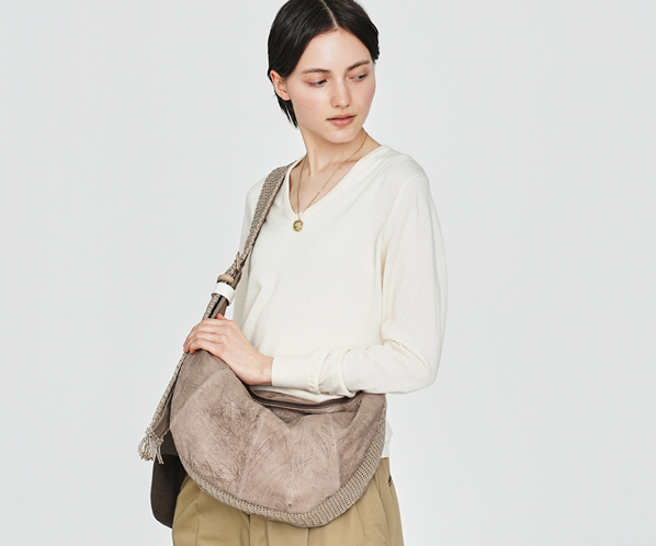 アマカ ショルダーバッグ小 詳細画像 グレー 21