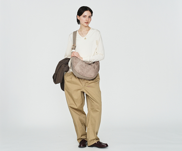 アマカ ショルダーバッグ小 詳細画像 グレー 22