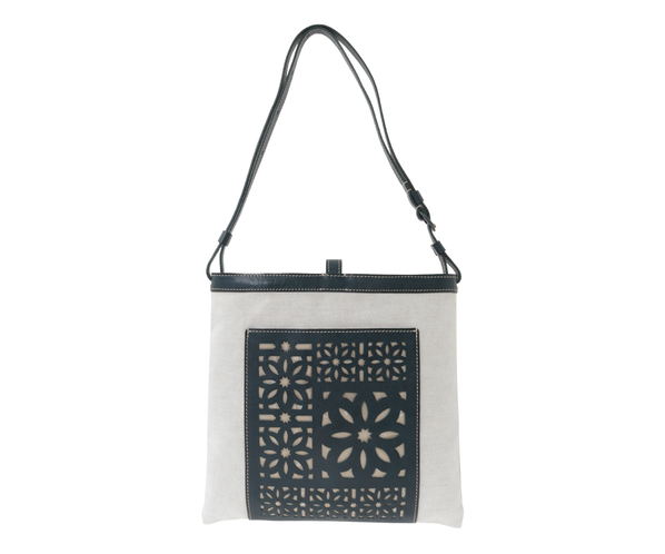 タペストリーカットワーク 2wayショルダーバッグ 詳細画像 ネイビーブルー 2