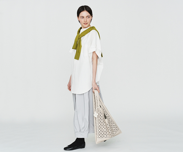 クアドリフォリオ 大 詳細画像 サンドベージュ 22