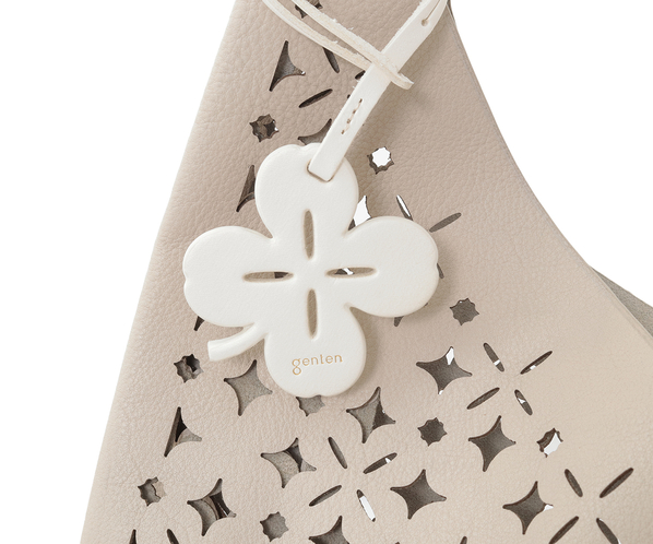 クアドリフォリオ 大 詳細画像 サンドベージュ 7