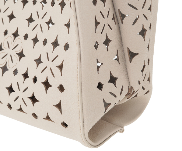 クアドリフォリオ 大 詳細画像 サンドベージュ 8