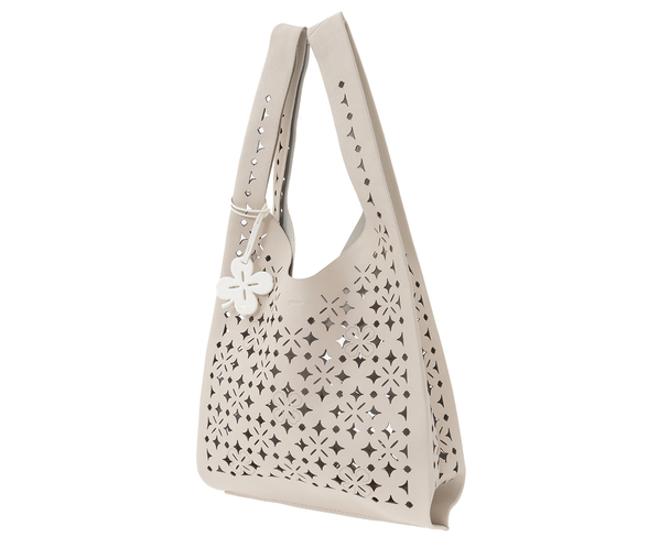 クアドリフォリオ 小 詳細画像 サンドベージュ 2