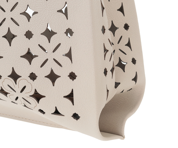 クアドリフォリオ 小 詳細画像 サンドベージュ 8