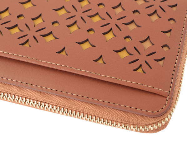 クアドリフォリオ 長財布 詳細画像 ブラウン 6