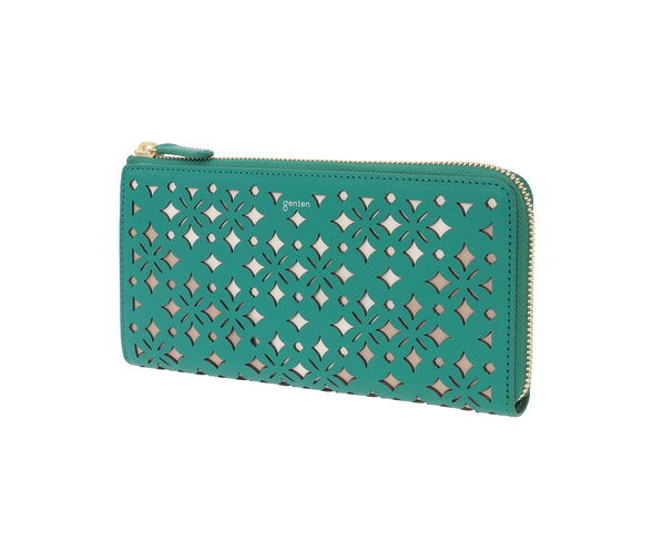 クアドリフォリオ 長財布