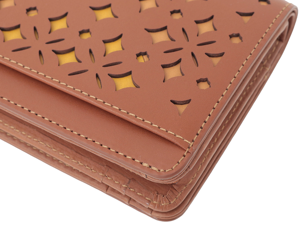 クアドリフォリオ 2つ折り財布 詳細画像 ブラウン 6