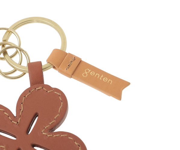 クアドリフォリオ キーホルダー 詳細画像 ブラウン 3