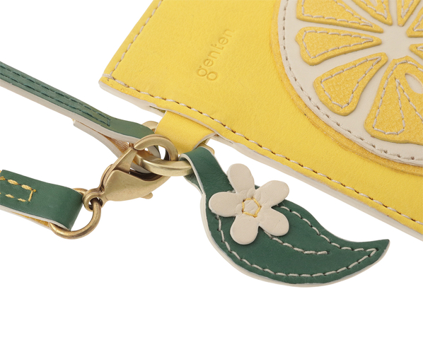 フルーツマーケット はみ出しパスケース 詳細画像 キイロ 5