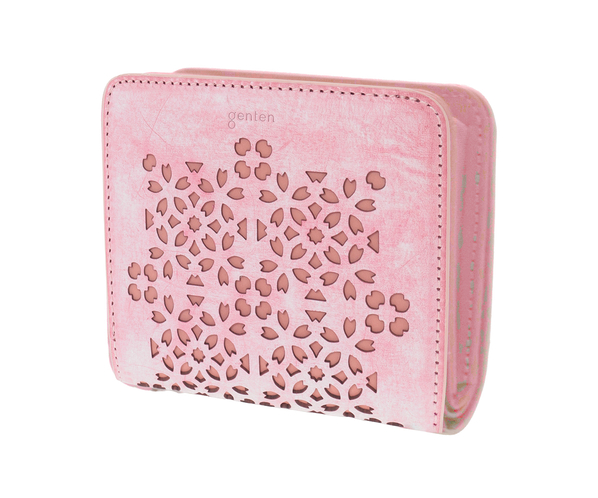 【新色】フラッターカットワーク 二つ折り財布