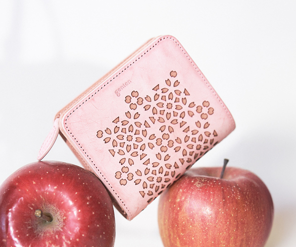 【新色】フラッターカットワーク 二つ折り財布 詳細画像 サクラピンク 20