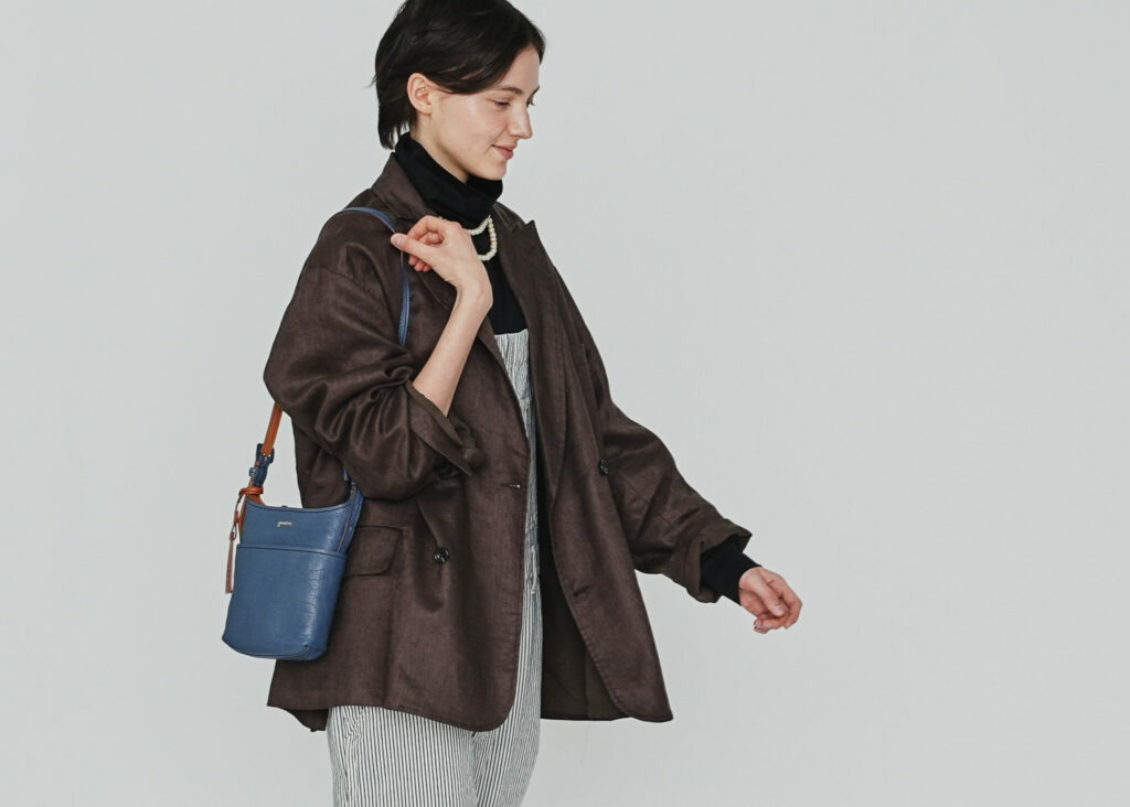 genten Easy Returns　本革こそ、手に取って選びたい。返品送料当店負担！